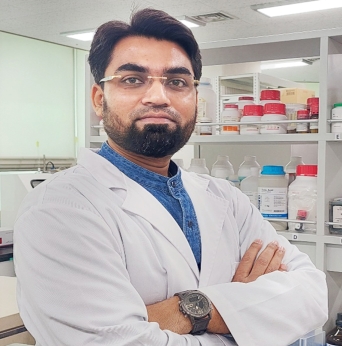 Faculty Member